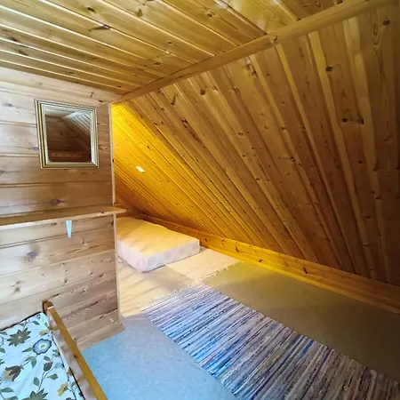 Hulhavantuvat 1 Σαλέ Syöte